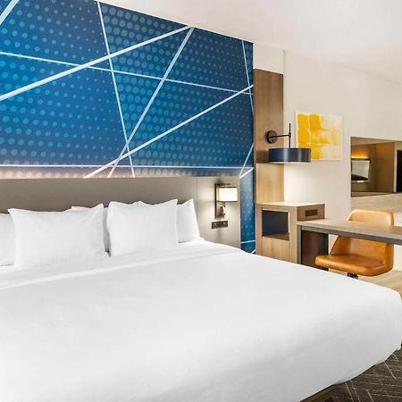 Comfort Suites Elgin Dış mekan fotoğraf