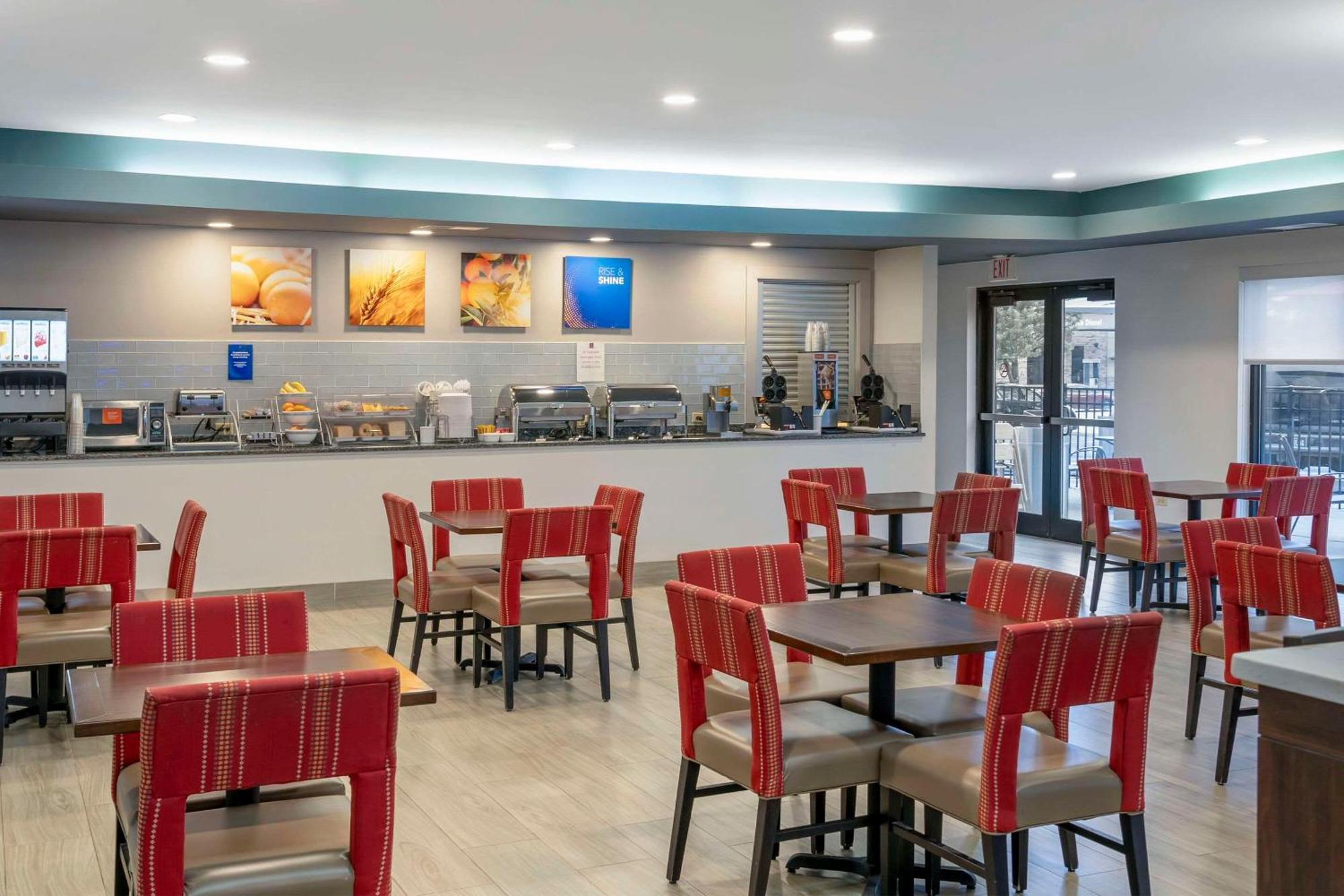 Comfort Suites Elgin Dış mekan fotoğraf